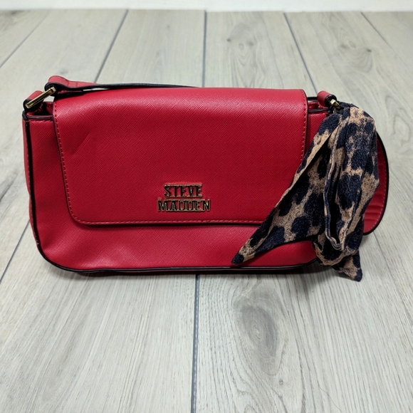 Steve Madden shoulder bag fire engine red - Picture 1 of 9